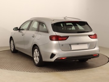 Kia Ceed III Kombi Facelifting 1.5 T-GDI 160KM 2023 Kia Ceed 1.5 T-GDI, Salon Polska, 1. Właściciel, zdjęcie 3