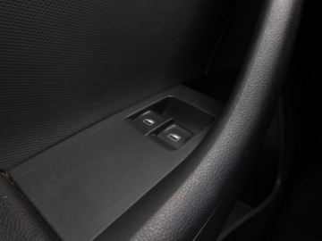 Skoda Rapid II Spaceback 1.6 TDI 90KM 2015 Skoda Rapid 1.6 TDI, Salon Polska, Klima, zdjęcie 14