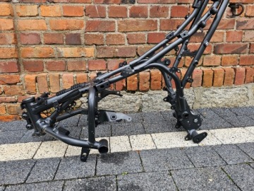 YAMAHA YZF R7 22-24 рама слегка повреждена