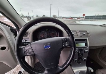 Volvo V50 1.6 DRIVe 109KM 2009 Volvo V50 Volvo V50 1.6D DRIVe Kinetic 1.6 Diesel 109KM, zdjęcie 27