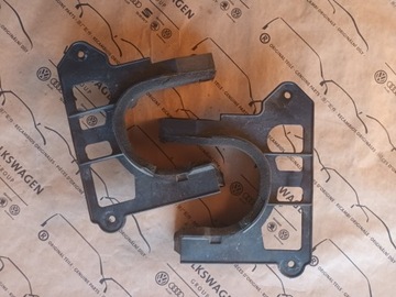 Крышка моста передняя правая Audi A6 C7 4G A7 4G0863190 4G0863189 28км