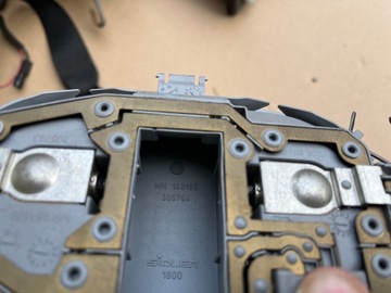 LAMPA POLSTROVÁNÍ MITSUBISHI COLT VI Z30 2004-2008 MN140166