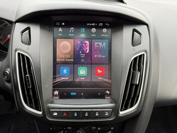 Ford Focus III ST 2.0 EcoBoost 250KM 2014 Ford Focus 2.0 16V EcoBoost ST 250KM 2014r. Recaro, zdjęcie 25