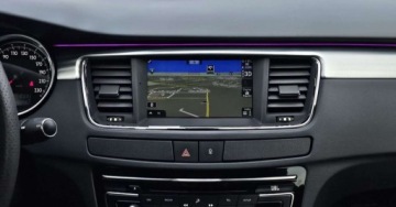 Peugeot 508 I Sedan Facelifting 2.0 BlueHDi 180KM 2015 Peugeot 508 BlueHDi 180 kM GT LED/Szyberdach/JBL, zdjęcie 23