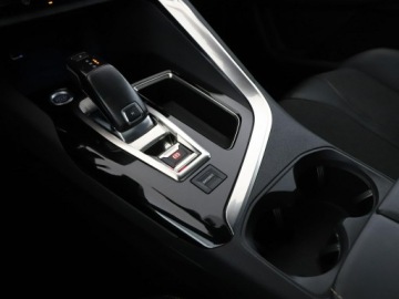Peugeot 3008 II Crossover 1.6 THP 180KM 2018 Peugeot 3008 automat full LED panorama półskóra, zdjęcie 28