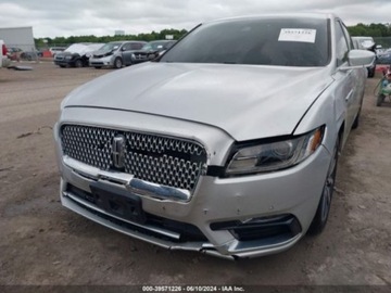 Lincoln Continental IX 2019 Lincoln Continental 2019 Lincoln Continental Standard FWD 3.7 Benzyna 305KM, zdjęcie 8