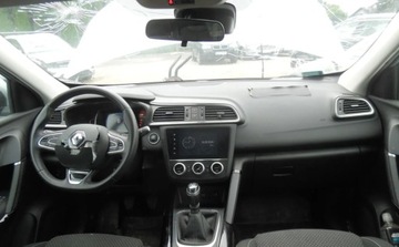 Renault Kadjar Crossover Facelifting 1.3 TCe 140 FAP 140KM 2019 Renault Kadjar 2019r, Salonowy, 1.3 Benzyna, Uszkodzony przod i prawy bok., zdjęcie 5