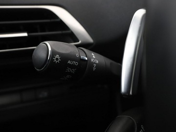 Peugeot 3008 II Crossover 1.2 PureTech 130KM 2019 Peugeot 3008 automat full LED panorama półskóra, zdjęcie 36