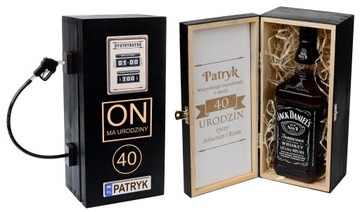 DYSTRYBUTOR ALKOHOLU PREZNET NA 18 30 40 URODZINY