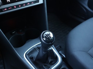 Volkswagen Polo V Hatchback 3d Facelifting 1.2 TSI BlueMotion Technology 90KM 2015 VW Polo 1.2 TSI, Klima, Klimatronic, Tempomat, zdjęcie 12