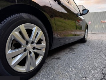 Peugeot 308 II SW Facelifting 1.2 PureTech 110KM 2018 Peugeot 308 1.2 PureTech 110 Stop &amp; Start Active 2018r, zdjęcie 34