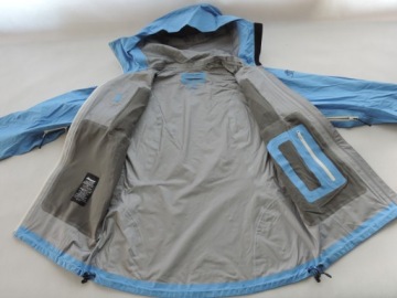 КУРТКА BERGANS OF NORWAY GLITTERTIND LADY DERMIZAX 20000 PACKLITE M/L