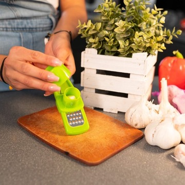 ПЛОСКАЯ ТЕРКА ДЛЯ ЧЕСНОКА, ИМБИРЯ, ОРЕХОВ ДЛЯ НАРЕЗКИ, МАЛЕНЬКАЯ СТАЛЬНАЯ ИЗМЕЛЬЧИТЕЛЬ