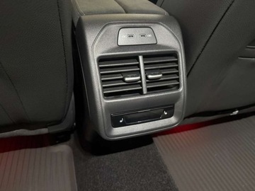 Skoda Superb IV Liftback 2.0 TSI 204KM 2025 Skoda Superb Superb Sportline 2,0 TSI 204 Km 7-biegowa DSG 2.0 Benzyna, zdjęcie 15