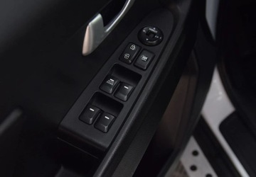 Kia Sportage III SUV 1.7 CRDi 116KM 2013 Kia Sportage 1.7 CRDI _ Czujniki parkowania _ Alufelgi 1.7 Diesel 115KM, zdjęcie 14