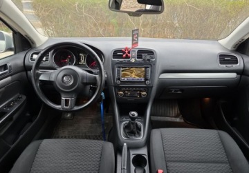 Volkswagen Golf VI Variant 1.2 TSI 105KM 2011 Volkswagen Golf Wzorowy - Klimatronik - Navi - Salon Polska 1.2 Benzyna, zdjęcie 6