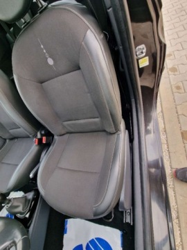 Renault Twingo II Hatchback 3d 1.2 16v 75KM 2011 Renault Twingo 1.2 75Ps Panorama Pol skory Alu Czarny 1.2 Benzyna 75KM, zdjęcie 12