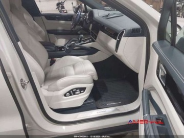 Porsche Cayenne III 2020 Porsche Cayenne 2020 r., 3,0L CAYENNE COUPE 3.0 Benzyna 335KM, zdjęcie 8