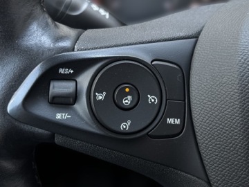 Opel Corsa F Hatchback 5d 1.5 Diesel 102KM 2022 Opel Corsa 1.5 CDTI 102KM Edition l Kamera cofania, zdjęcie 17