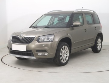 Skoda Yeti Outdoor 1.2 TSI 105KM 2015 Skoda Yeti 1.2 TSI, Salon Polska, Navi, Xenon, zdjęcie 1