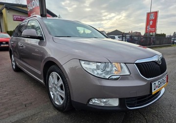 Skoda Superb II Kombi 2.0 TSI 200KM 2011 Skoda Superb Benzynaful wersjastan idealny prosto z Niemiec 2.0 Benzyna, zdjęcie 2