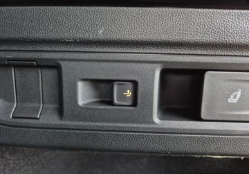 Volkswagen Passat B8 Variant Facelifting 1.5 TSI EVO 150KM 2025 Volkswagen Passat 1.5eTSI 150KM DSG Business ACC HAK Kamera360 Climatronic, zdjęcie 35