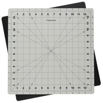 FISKARS Mata obrotowa do cięcia 14x14 cali 1020694