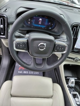 Volvo XC40 Crossover Facelifting 2.0 B5 250KM 2023 Volvo XC 40 Full Opcja Panorama Kamera 360 4x4 Full LED Harman Kardon 2.0, zdjęcie 12