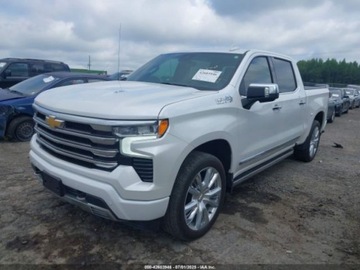 Chevrolet Silverado II 2024 Chevrolet Silverado 1500 Short Bed High Country 2024 6.2l 6.2 Benzyna 420KM, zdjęcie 1