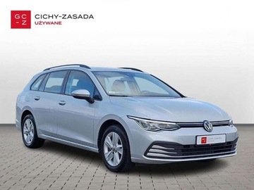 Volkswagen Golf VIII Variant 1.5 TSI 130KM 2022 Volkswagen Golf Variant SalonPL TSI 130KM Variant Life ACC LaneAssist Czuj, zdjęcie 2