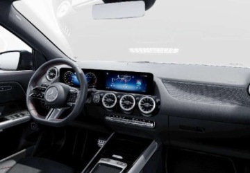 Mercedes GLA II Off-roader Facelifting 1.3 200 163KM 2025 Mercedes-Benz GLA 200 Pakiet wyposazenia AMG Premium 1.3 Benzyna 163KM, zdjęcie 5