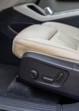 Volvo XC40 Crossover Facelifting 2.0 B5 250KM 2022 Volvo XC 40 Volvo XC40 2.0 B5 AWD 250KM Mild Hybrid 2.0 Benzyna 250KM, zdjęcie 12