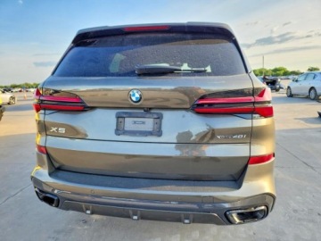 BMW X5 G05 2024 BMW X5 Xdrive40i 2024 3.0 Benzyna 375KM, zdjęcie 2