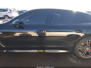 Porsche Panamera I Liftback 3.6 V6 300KM 2011 Porsche Panamera 4 2011 3.6l 3.6 Benzyna 300KM, zdjęcie 2