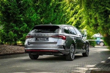 Skoda Octavia IV 2026 Škoda Octavia Skoda Octavia Combi RS 2.0 TSI 265, zdjęcie 13