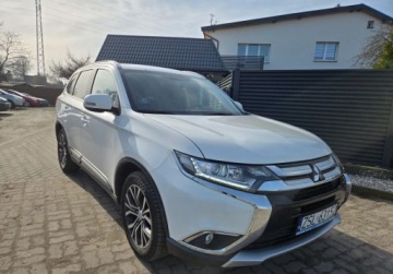 Mitsubishi Outlander III SUV Facelifting 2017 2.0 150KM 2019 Mitsubishi Outlander Bardzo dobry stan techniczny I wizualny. 2.0 Benzyna, zdjęcie 4