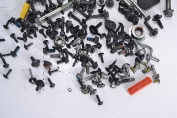 Накладная рама с болтами YAMAHA X-MAX MBK 125 300 400 14-17