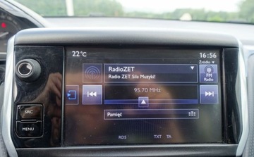 Peugeot 2008 I SUV 1.2 PureTech 82KM 2015 Peugeot 2008 1.2 82KM LEDY Klima Zero korozji Oryginalne szyby Stan BDB 1.2, zdjęcie 16