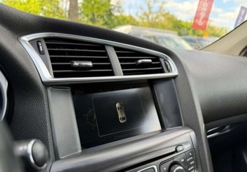 DS 4 I Hatchback (Citroen) 1.6 HDi 112KM 2013 Citroen DS4 Citroen DS4 1.6 HDi Chic 1.6 Diesel 112KM, zdjęcie 37