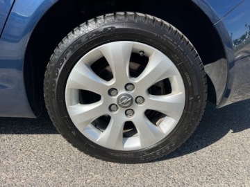 Opel Insignia I Sports Tourer Facelifting 1.4 Turbo ECOTEC LPG 140KM 2014 Opel Insignia XENONY NAWIGACJA GRZANA KIEROWNICA GRZANE FOTELE TEMPOMAT 1.4, zdjęcie 25