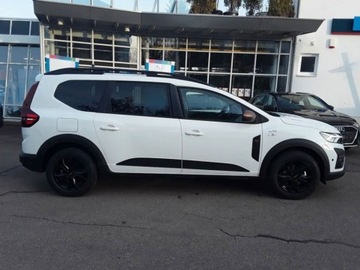 Dacia Jogger Hybrid 140 140KM 2024 Od ręki - Extreme 7-miejsc 1.6 Full Hybrid 140KM / Pakiet Drive, zdjęcie 1