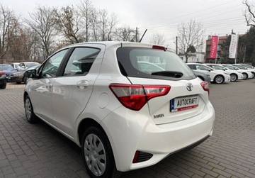 Toyota Yaris III Hatchback 5d Facelifting 2017 1.5 Dual VVT-iE 111KM 2019 Toyota Yaris salon Polska, FV-VAT 23, 1 rej 2020 r., lakier fabryczny 1.5, zdjęcie 16