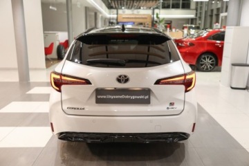 Toyota Corolla XII TS Kombi Facelifting 2.0 Hybrid Dynamic Force 196KM 2024 Toyota Corolla 2.0 Hybrid GR Sport Dynamic 2.0 Hybryda 197KM, zdjęcie 4