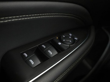 Opel Insignia II Sports Tourer 1.5 Turbo 165KM 2018 Opel Insignia INNOVATION automat półskóra navi, zdjęcie 33