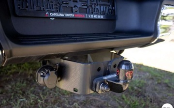 Toyota Hilux VIII Podwójna kabina Facelifting 2.8 D-4D 204KM 2024 Toyota Hilux Active Automat Wyprzedaz 2024 HAK 2.8 Diesel 204KM, zdjęcie 8