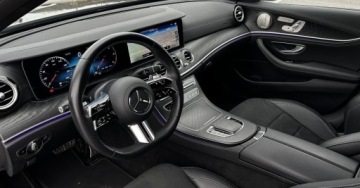 Mercedes Klasa E W214 Sedan 2.0 220d 197KM 2023 Mercedes-Benz Klasa E SalonPL AMG Line Multibeam LED Kamera360 Burmester F, zdjęcie 9