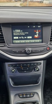 Opel Astra K Sports Tourer 1.6 CDTI 136KM 2018 Opel Astra 1.6 CDTI LED Tempomat Asys. Linii Klima 1.6 Diesel 136KM, zdjęcie 19