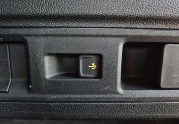 Volkswagen Passat B8 Variant Facelifting 1.5 TSI EVO 150KM 2025 Volkswagen Passat Variant 1.5eTSI 150KM DSG Business Kamera360 HAK Masaz I, zdjęcie 32