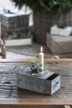 Świecznik Retro Metalowy Z Pojemnikiem IB LAURSEN