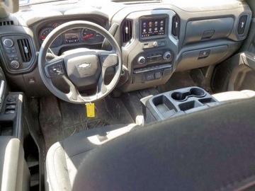 Chevrolet Silverado II 2022 Chevrolet Silverado K1500 Custom 2022 2.7l 2.7 Benzyna 310KM, zdjęcie 8